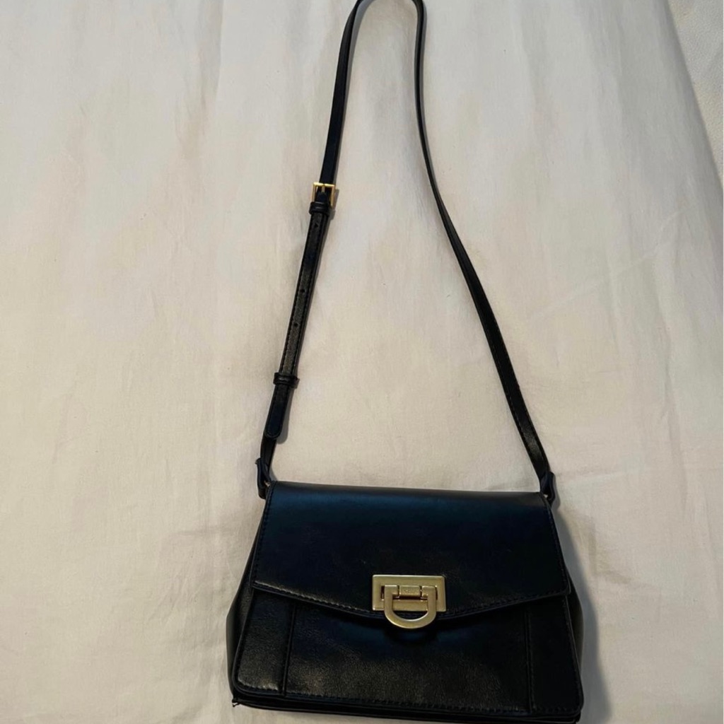 Brand New Black Purse  Brand Mango